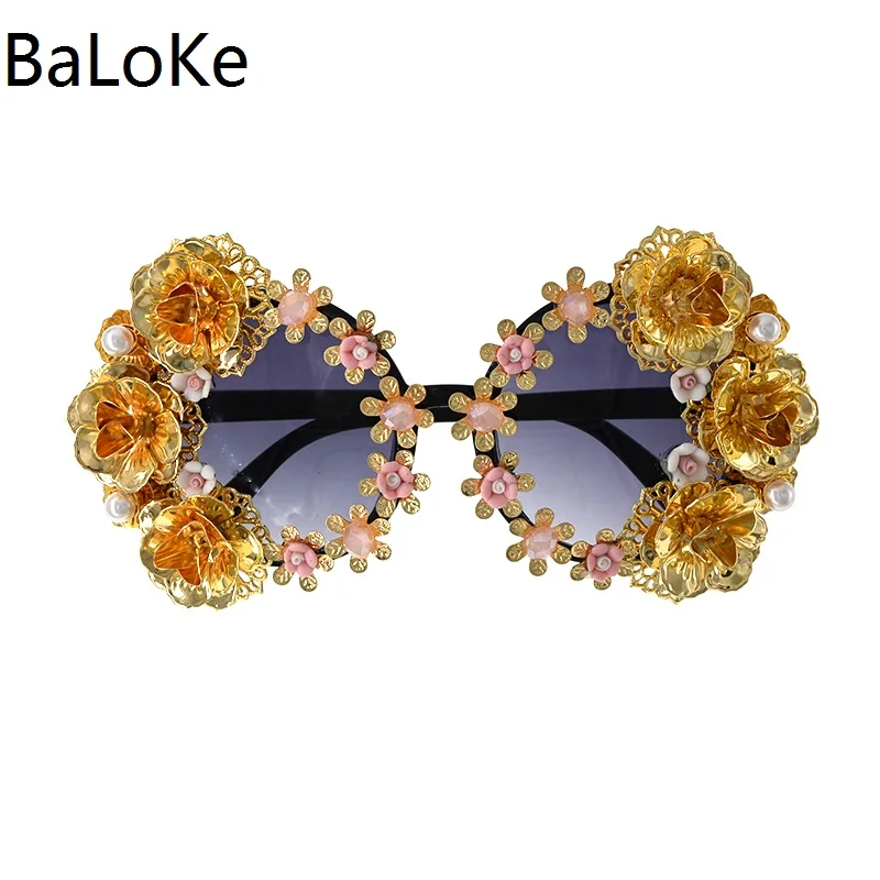 Super Baroque Retro Sunglasses Women Metal Flowers Vintage Eyewear Brand Design Sun Glasses Outdoor Casual Accessories