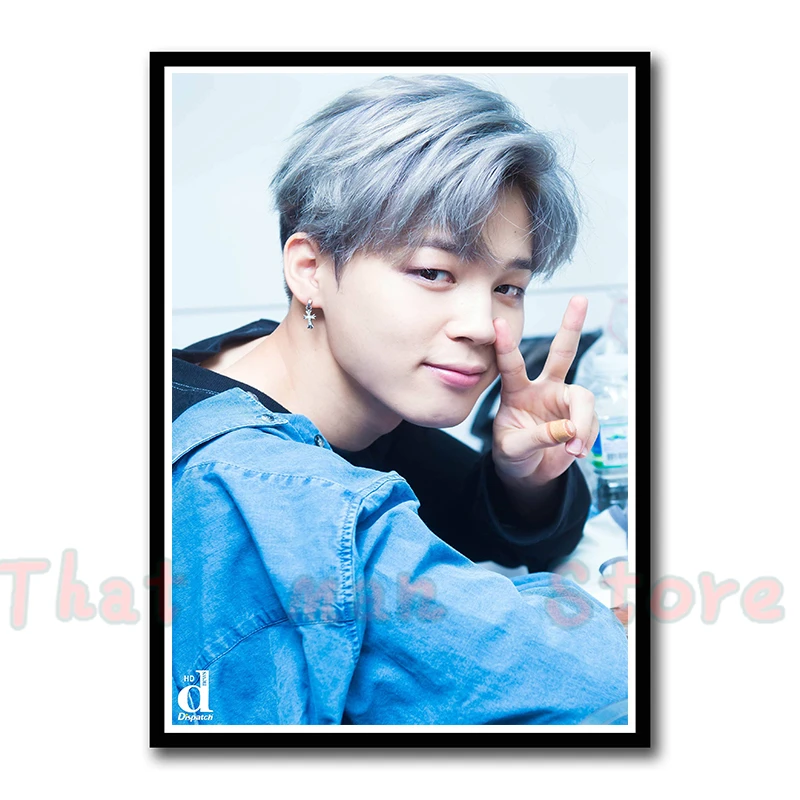 Kpop bangtan Плакаты для мальчиков членов наклейки на стену украшение дома гостиная спальня печать 42*30 см без рамки - Цвет: Золотой