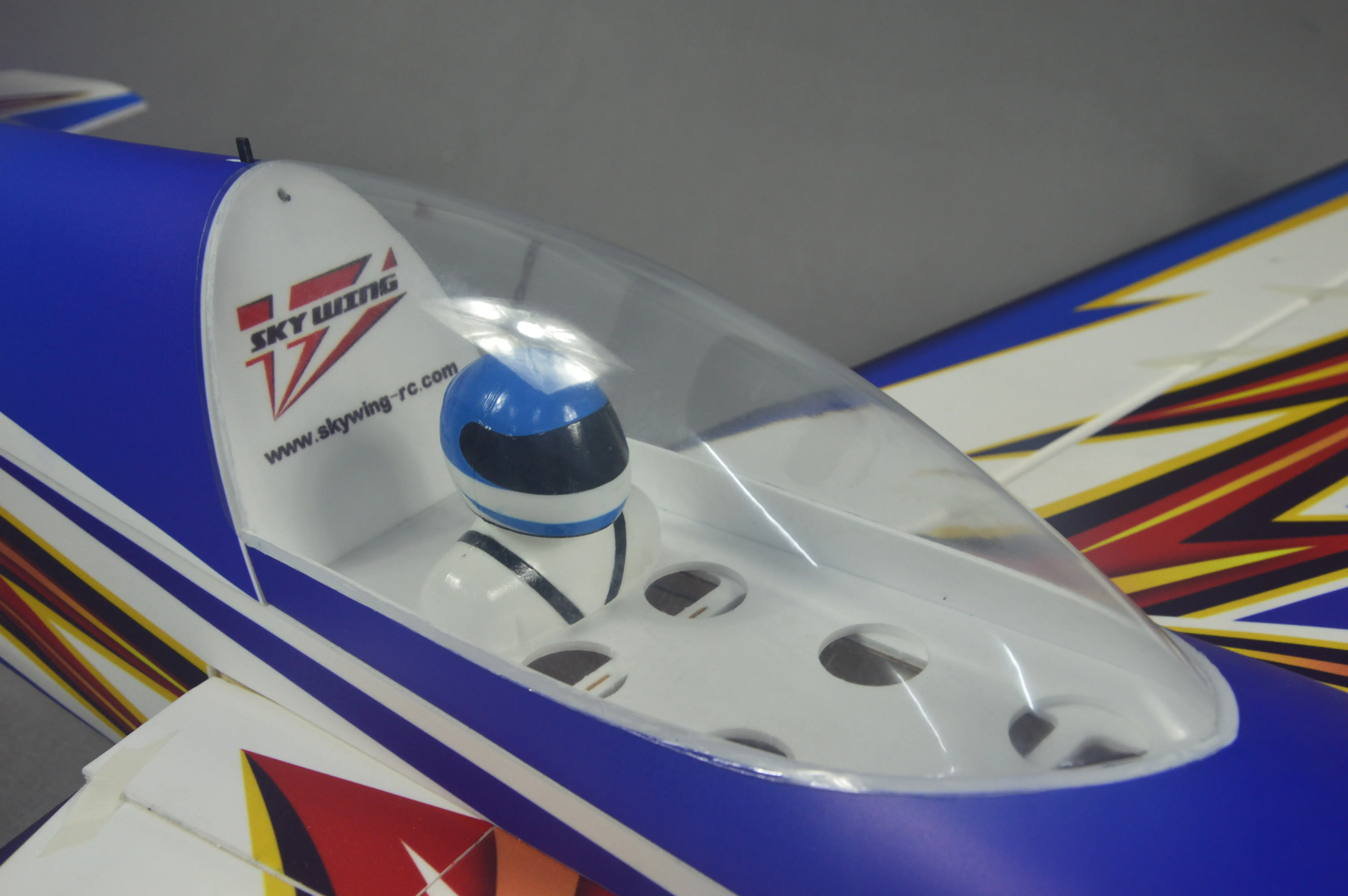 SKYWING PP материал самолет RC 3D самолет радиоуправляемая модель для хобби игрушки размах крыльев 55 дюймов 50E SLICK360 3D самолет комплект
