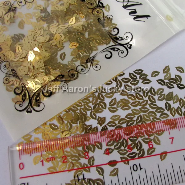 Золотые металлические декоративные материалы для дизайна ногтей в форме губ 3d