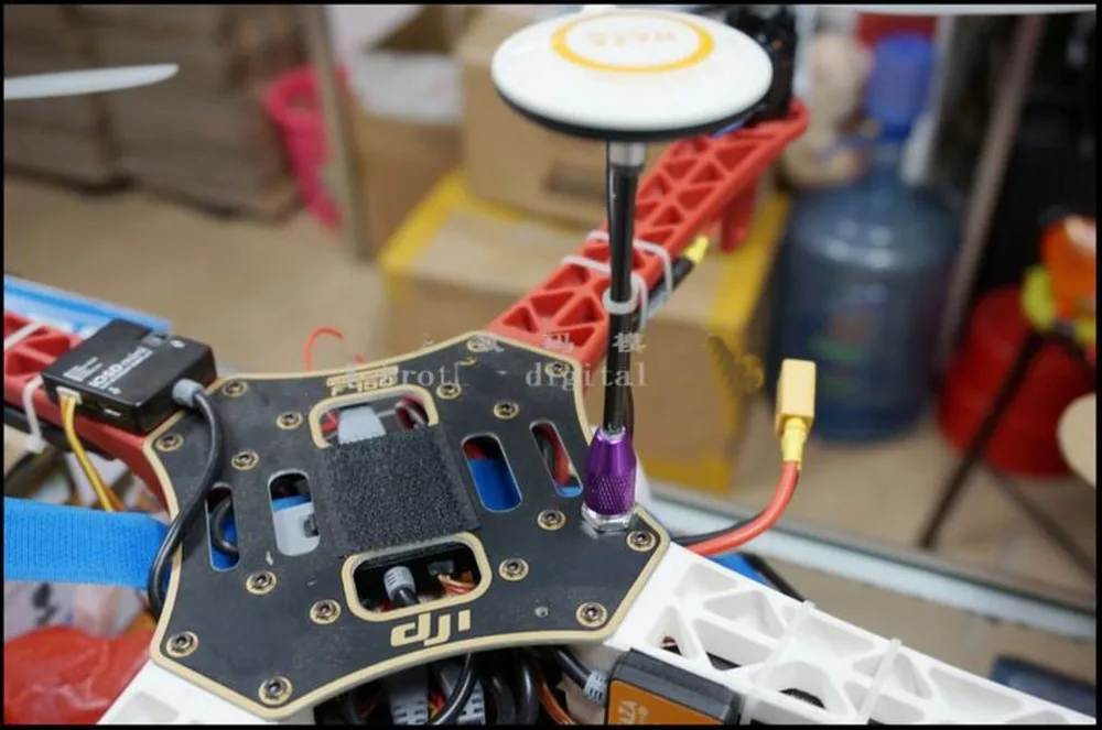 Бесплатная доставка GPS складной антенный кронштейн держатель Квадрокоптер