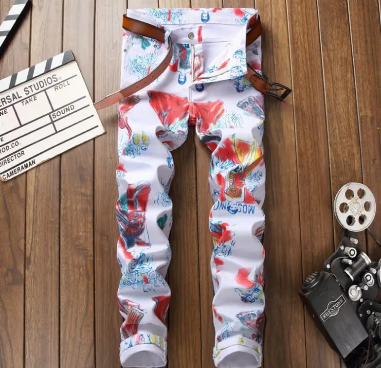 Мужские облегающие джинсы с цветочным принтом уличные вечерние в стиле Парижа 2018