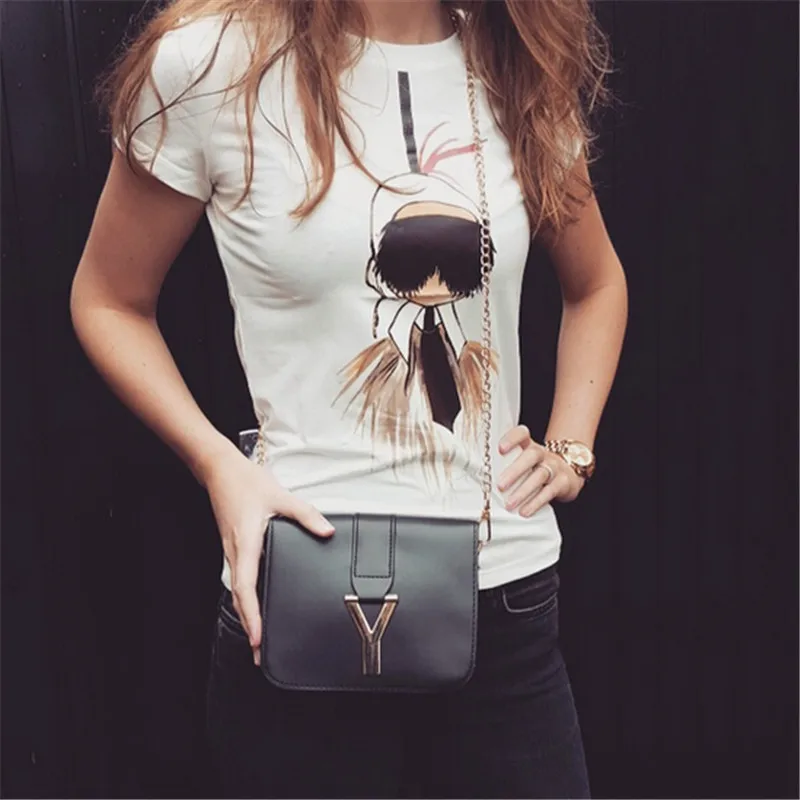 Женская хлопковая футболка с коротким рукавом круглым вырезом и мультяшным