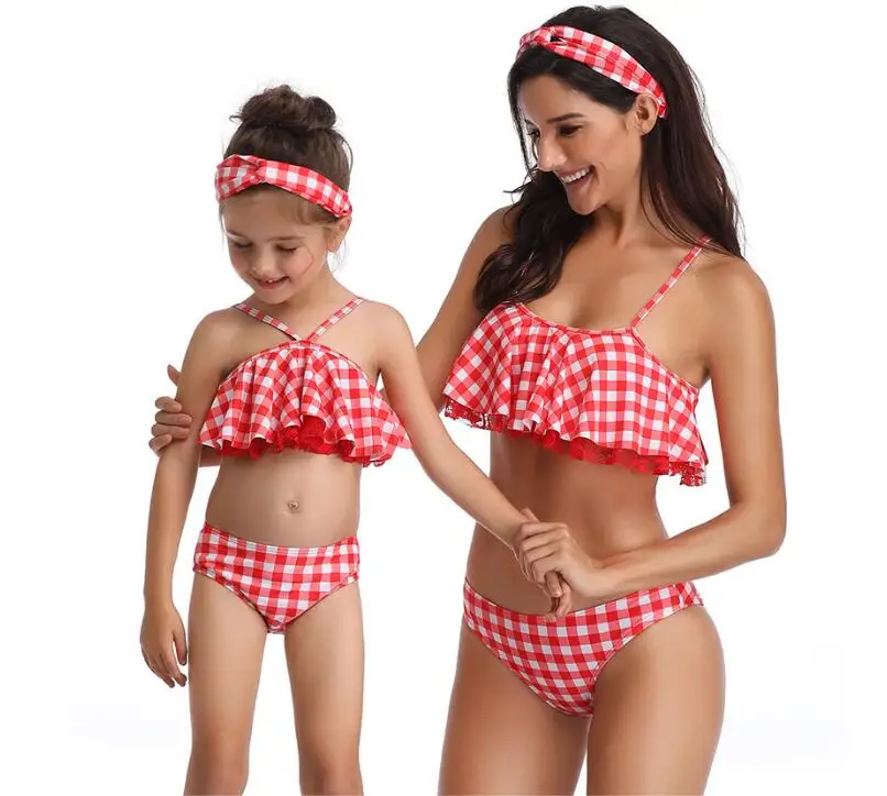 

Mother And Daughter Swimsuit 2019 Family Look Mommy and Me Bikini Swimwear Family Matching Clothes Outfits Mom Daughter Clothes
