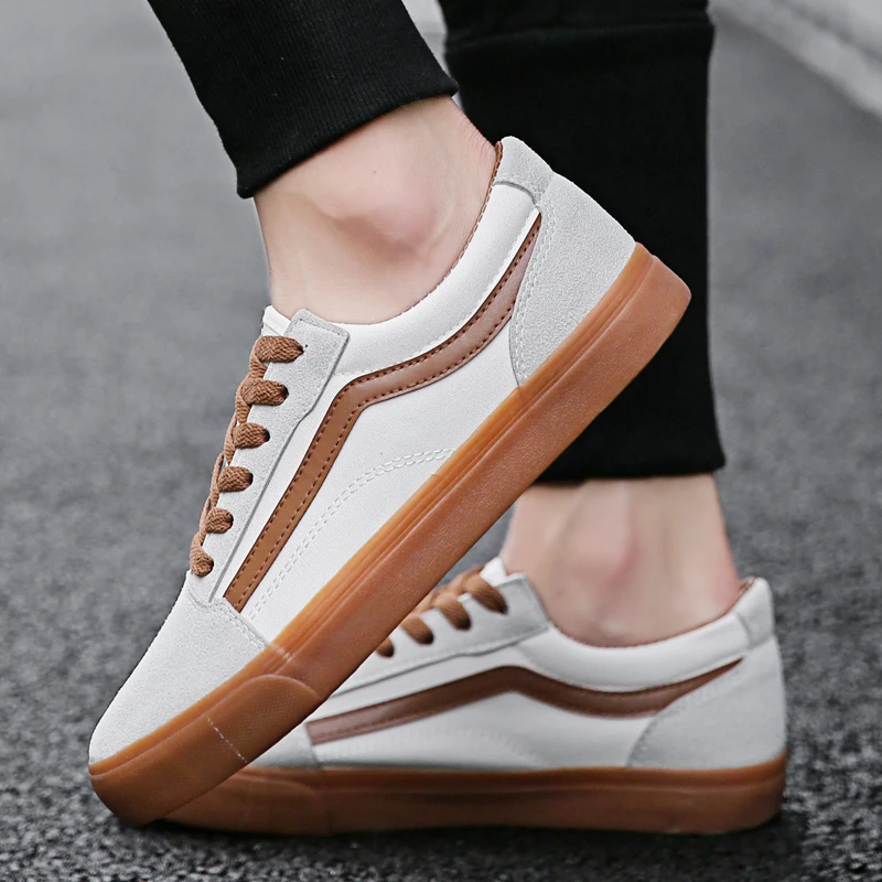 Новая мужская повседневная обувь Черная модная парусиновая на плоской подошве