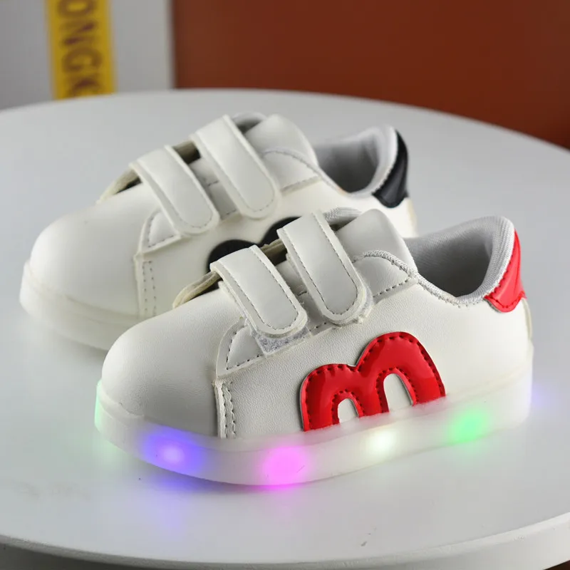 Новинка 2019 детская обувь для мальчиков и девочек красочная Люминесцентная со