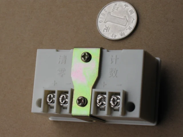 Digital electronic counter punch magnetic induction proximity switch reciprocating rotary 5-digital | Инструменты