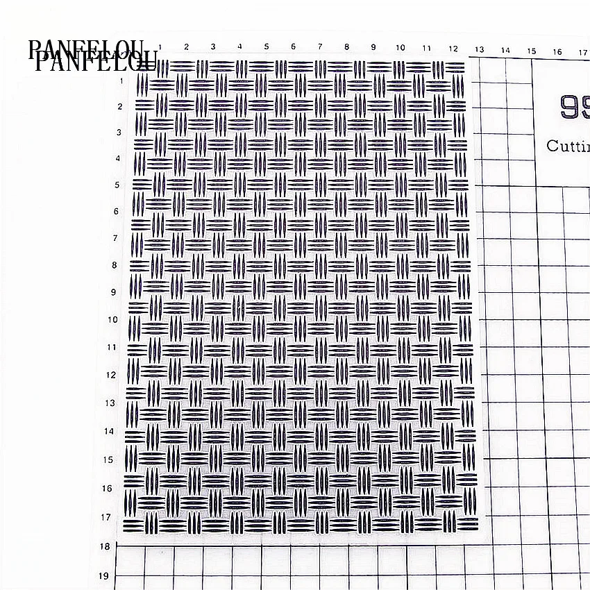 Пластиковый шаблон для скрапбукинга PANFELOU Cross the line папки тиснения|Папки тиснения|