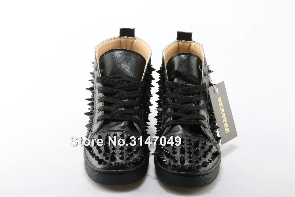 Okhotcn модные Кружево до Мужская Обувь Sapato masculino Мужская обувь высокая повседневная обувь черный Заклёпки Украшенные Туфли без каблуков сапоги