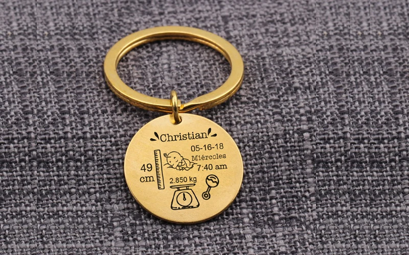 Детские статы вес Длина пользовательское имя Забавный Милый папа мама Keepsake ребенка рождения круглый брелок ювелирные изделия подарок в честь гравировки