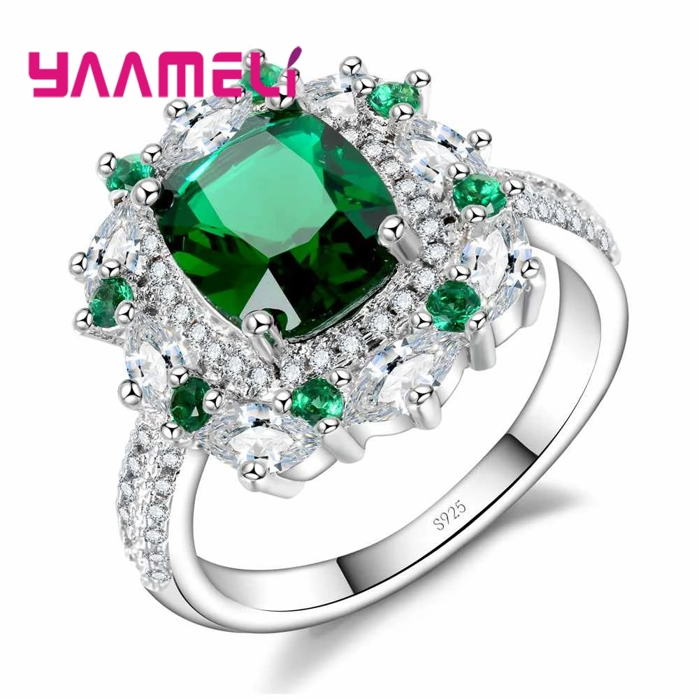 Женское кольцо из серебра 925 пробы с зеленым камнем | Украшения и аксессуары
