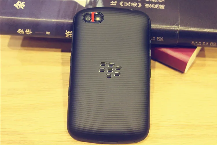 9720 Оригинальный blackberry мобильный телефон сотовом телефоне QWERTY клавиатура 5MP