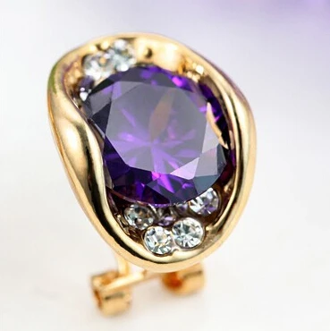 Женские серьги-гвоздики с фианитами фиолетового и красного цвета | Украшения