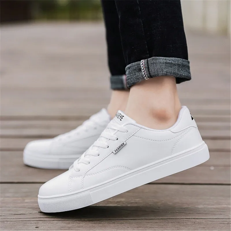 Мужские дышащие кроссовки из искусственной кожи Удобная мужская обувь для