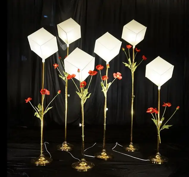 

Wedding props geometric Rubik's cube road wedding stage decoration decoration wedding ornaments square frame.