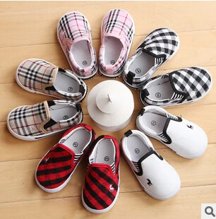 2015 New 1 - 4 year old children shoes child sneakers baby boys sport girls canvas 5 colors |