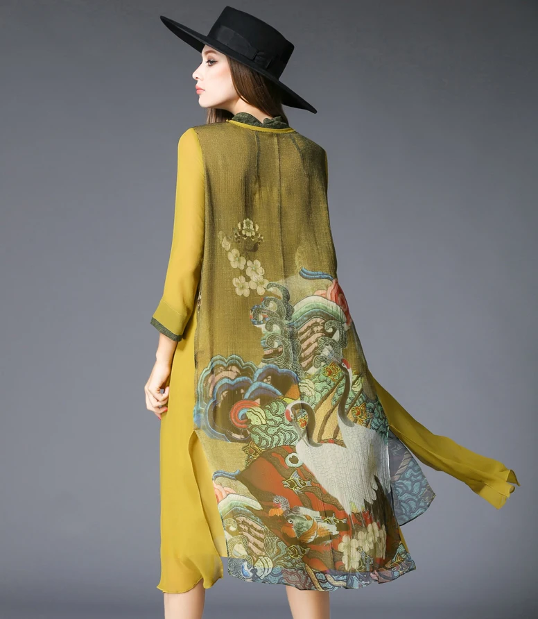 Женское шелковое платье длинное однотонное классическое с принтом журавлей