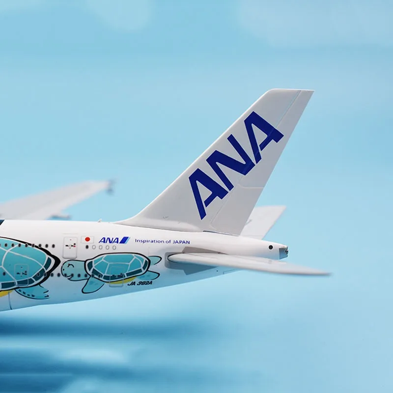 Модель самолета Аэробус A380 в масштабе 1:400 Коллекционная модель ANA Japan Airlines