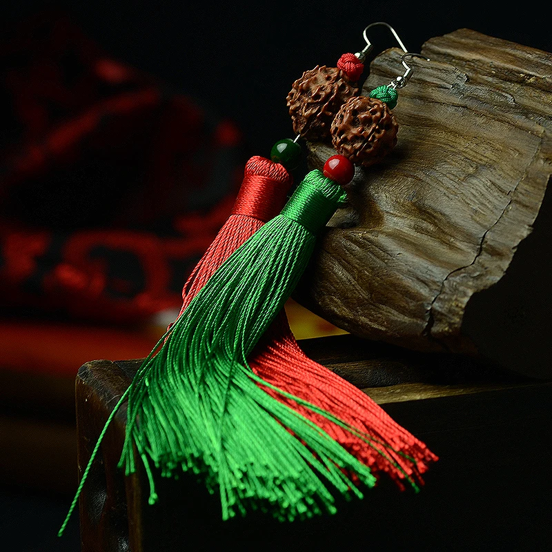 Ручной работы этнические Длинные кисточкой струны рудракша падение ананас узел