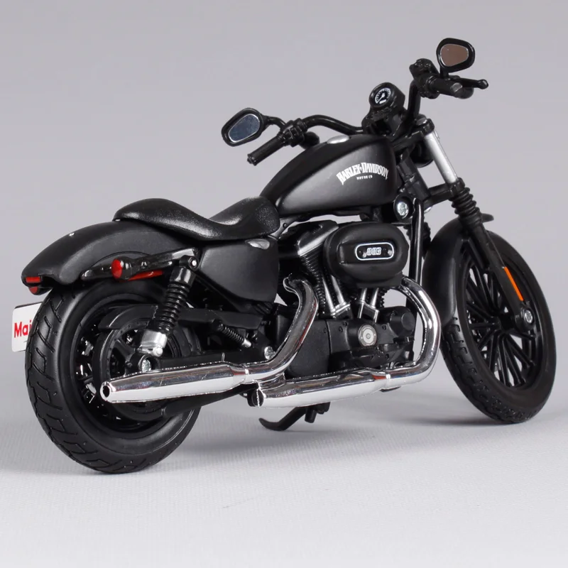 Maisto 1:12 2013 Sportsyer lron 883 мотоцикл литая Черная модельная форма для сбора Игрушечная