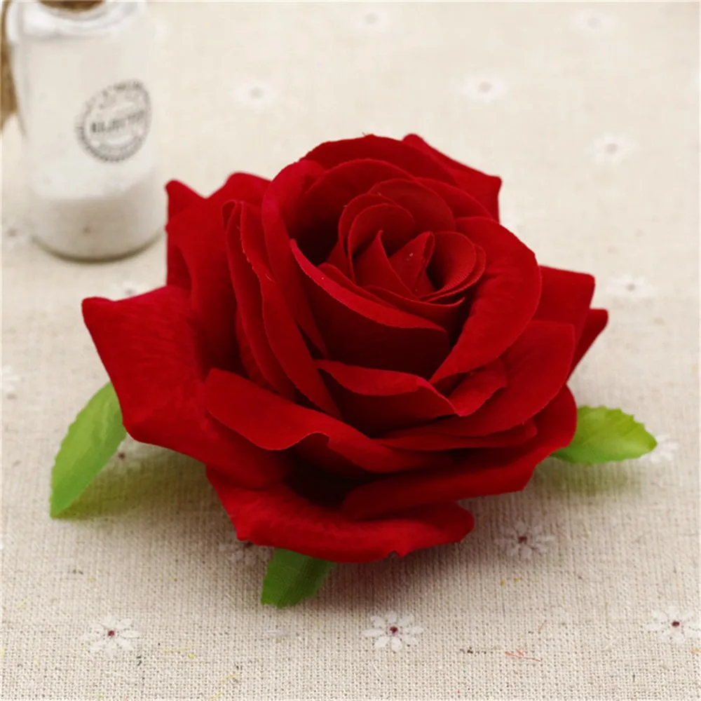 Дешевые 2 шт./лот 10 см искусственные бархатные розы Букет мультфильм Свадебные