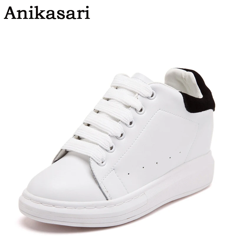 Новинка 2017 Весенняя женская повседневная обувь кожаные туфли на танкетке