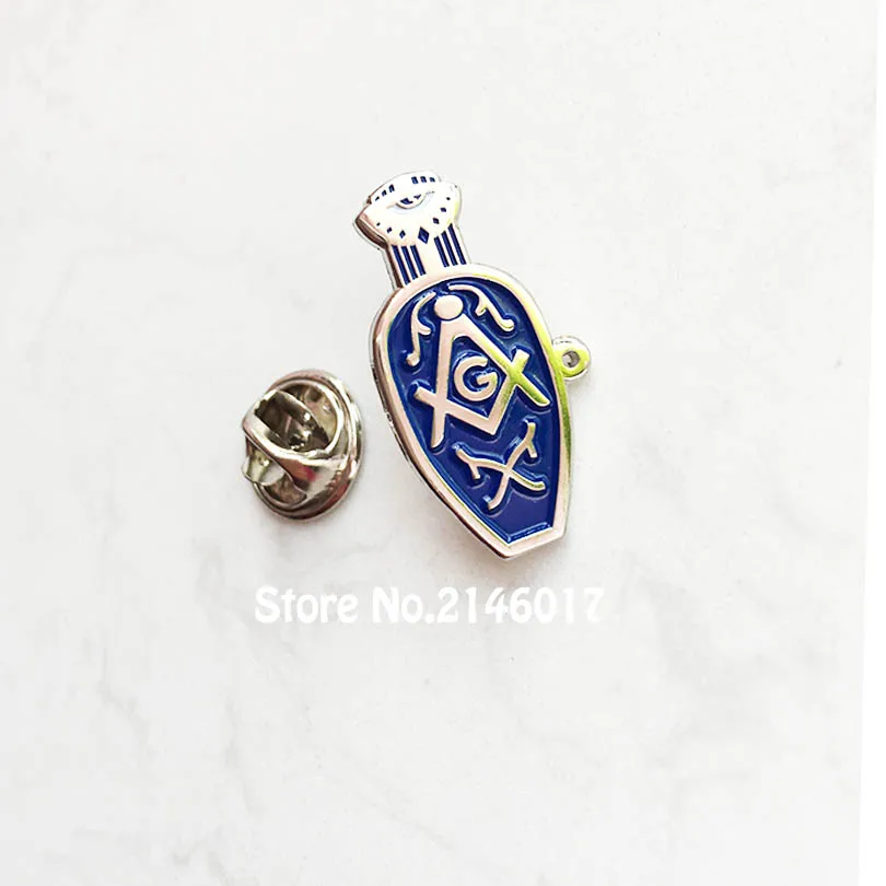 Значок-булавка с изображением синих туфелек Фримасонов-женщин.