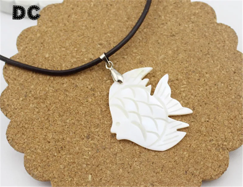 DC 1pcs/lot Cute shell Pendant Charms 30*47mm White Fish Shape for Necklace DIY Jewelry Making Findings Accessories | Украшения и