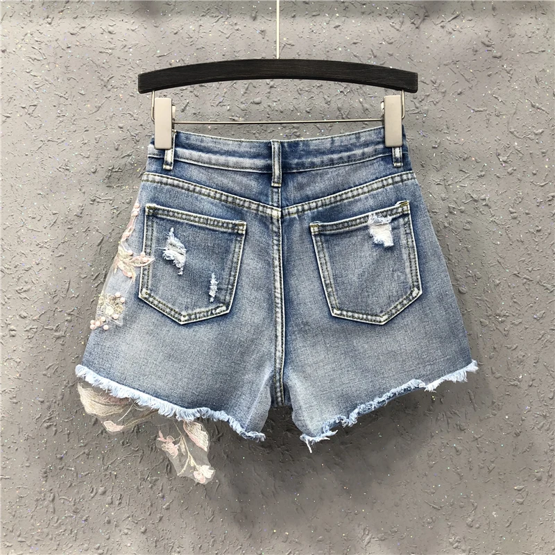 Летние повседневные корейские женские рваные джинсовые шорты с жемчужными