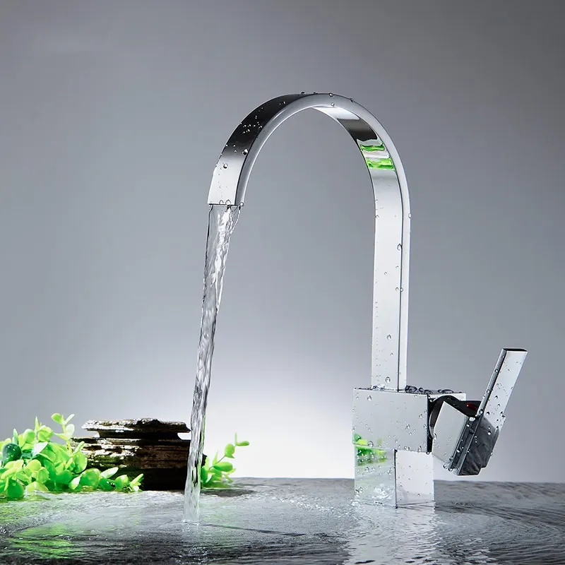 Y40028 Frap Кухонный Кран хромированный латунный бортике Водопад кран квадратная кухонная раковина смеситель Водопроводной воды Робине Lavabo Y40028 - Цвет: Y40028