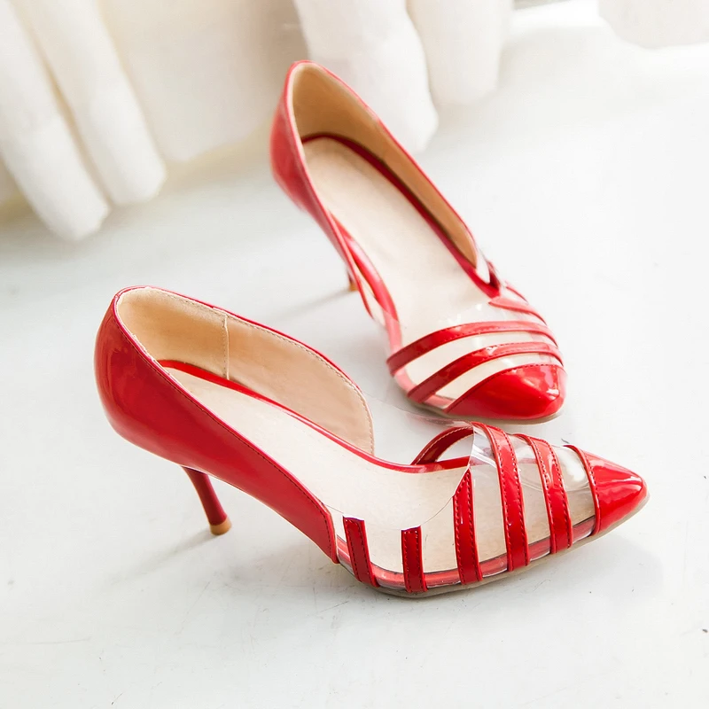 Женские туфли лодочки из натуральной лакированной кожи с острым носком на