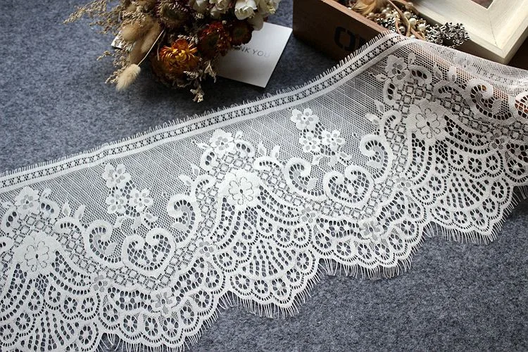 Изысканная французская кружевная ткань Шантильи 3 метра для ресниц отделка