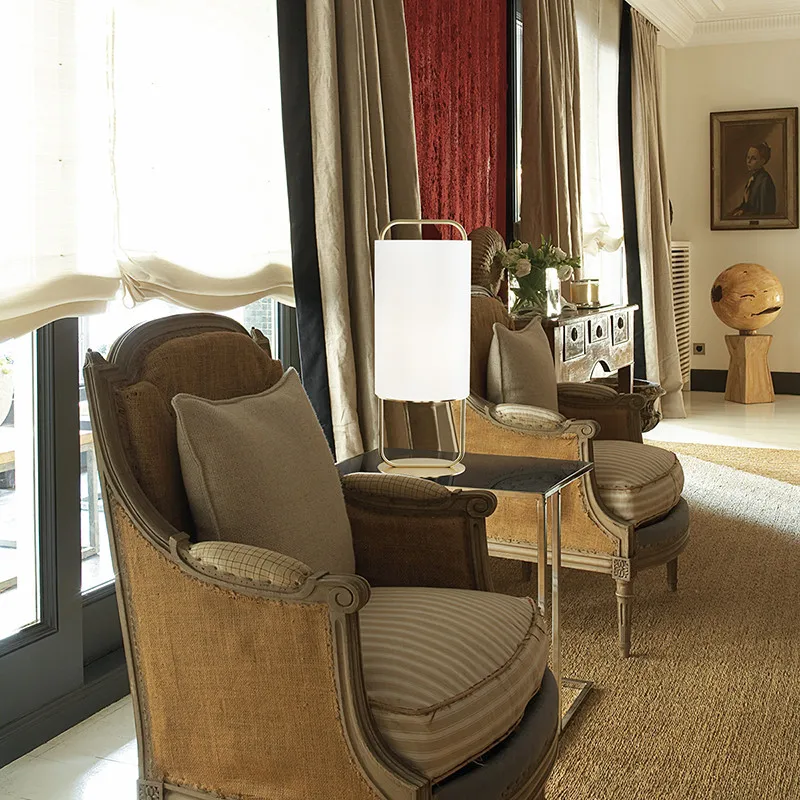 Настольные лампы постмодерн металлическая ткань спальня прикроватная тумба