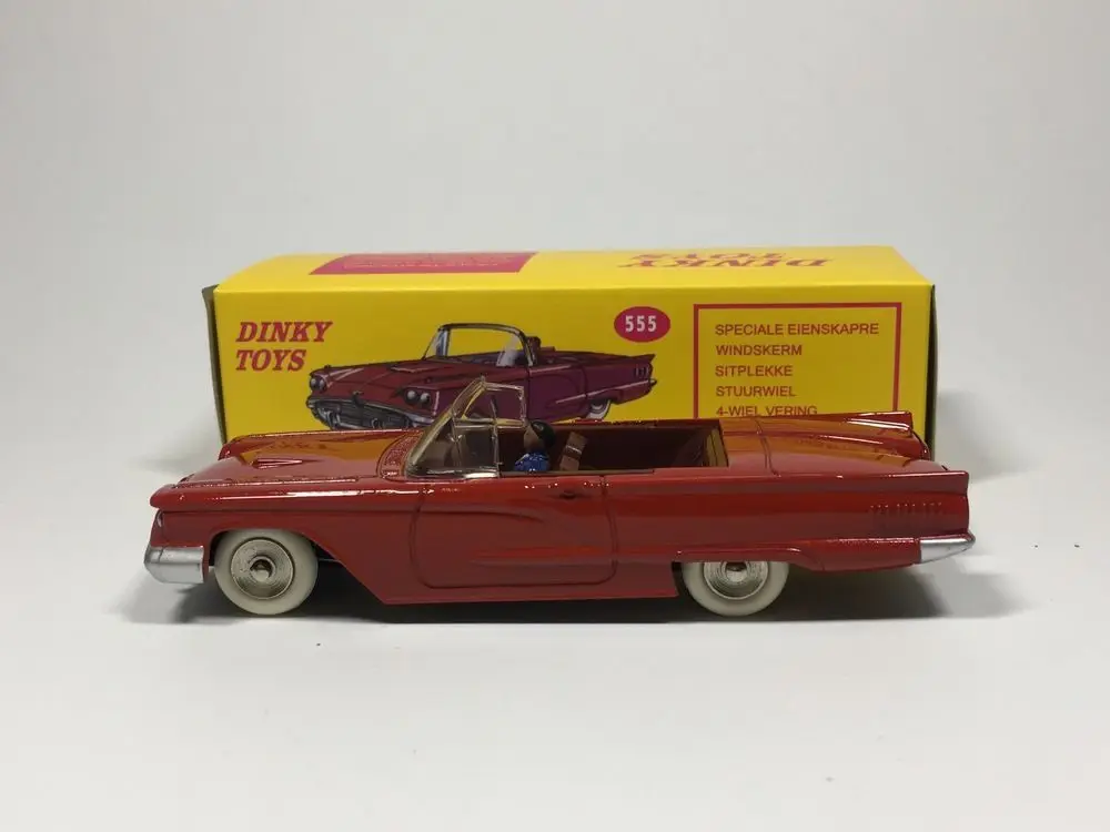 Dinky toys Ford Thunderbird литая модель автомобиля