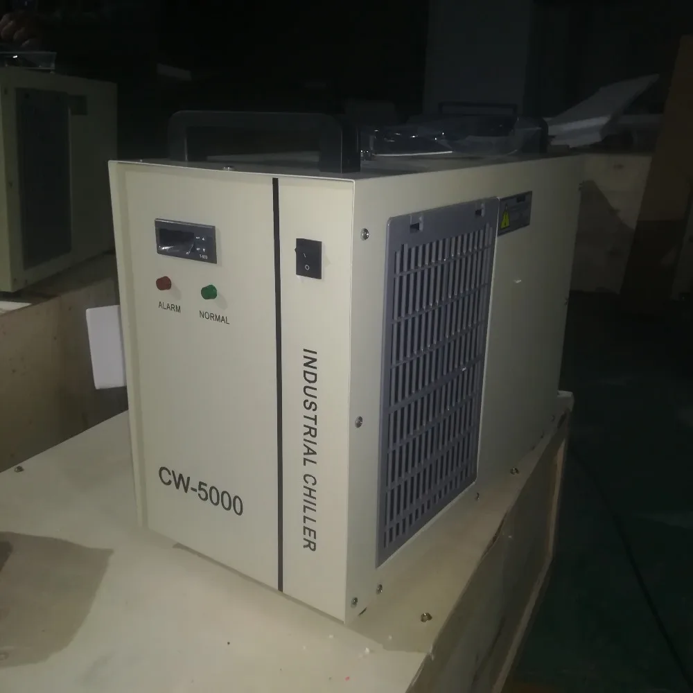 Хорошая цена охладителя воды CW5000 охлаждающий аппарат для лазерной резки 100 Вт или