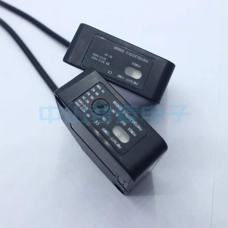 

Фотоэлектрический переключатель PMF50TF-10ME