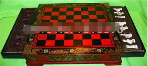 YM 304 коллекционные вещи винтажные 32 Шахматный набор с деревянным журнальным столиком