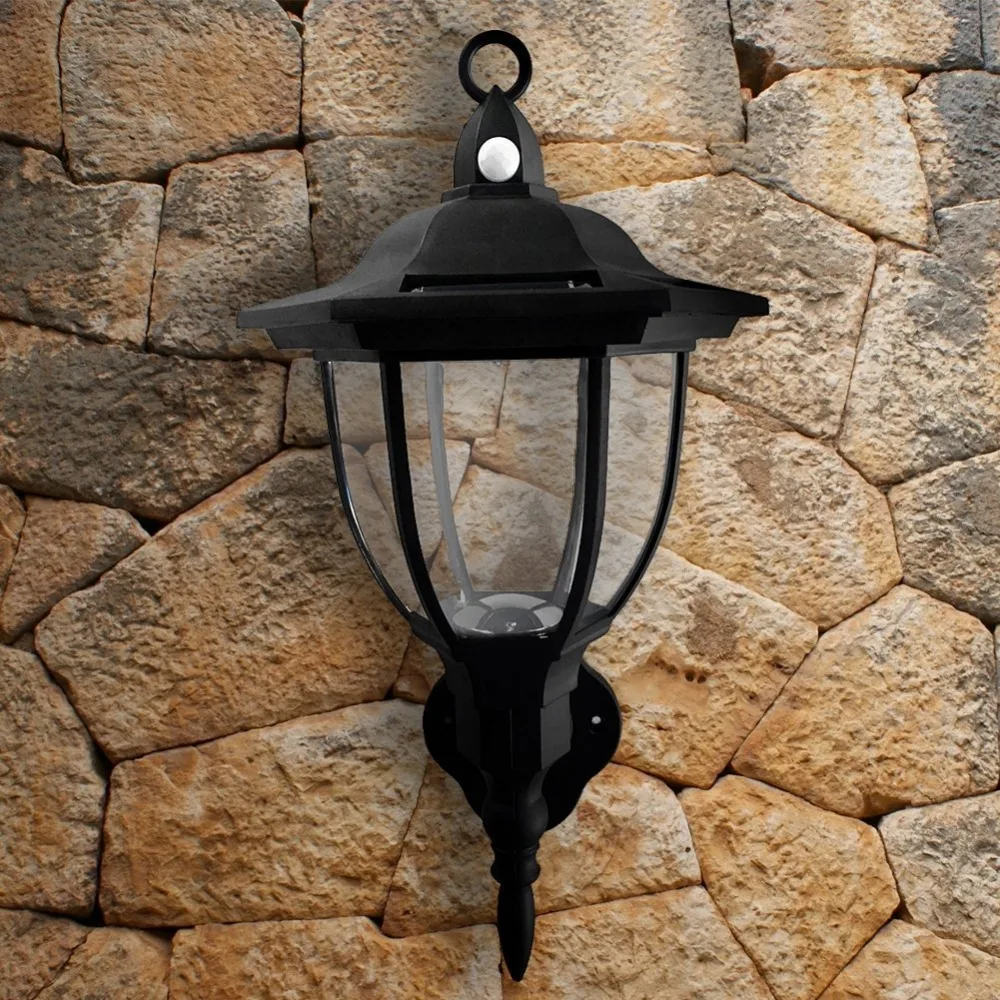 Светодиодный фонарь с питанием от солнечной батареи и активированным датчиком