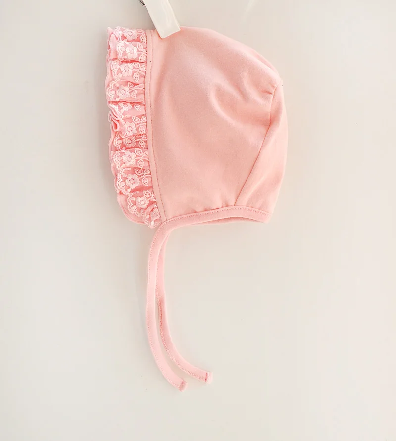 Комплект одежды для новорожденных девочек кружевной комбинезон с бантом + шляпка