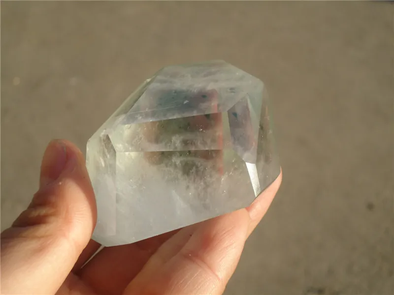 

100% Natural Green Phantom Quartz Stone Geomantic Furnishing Article