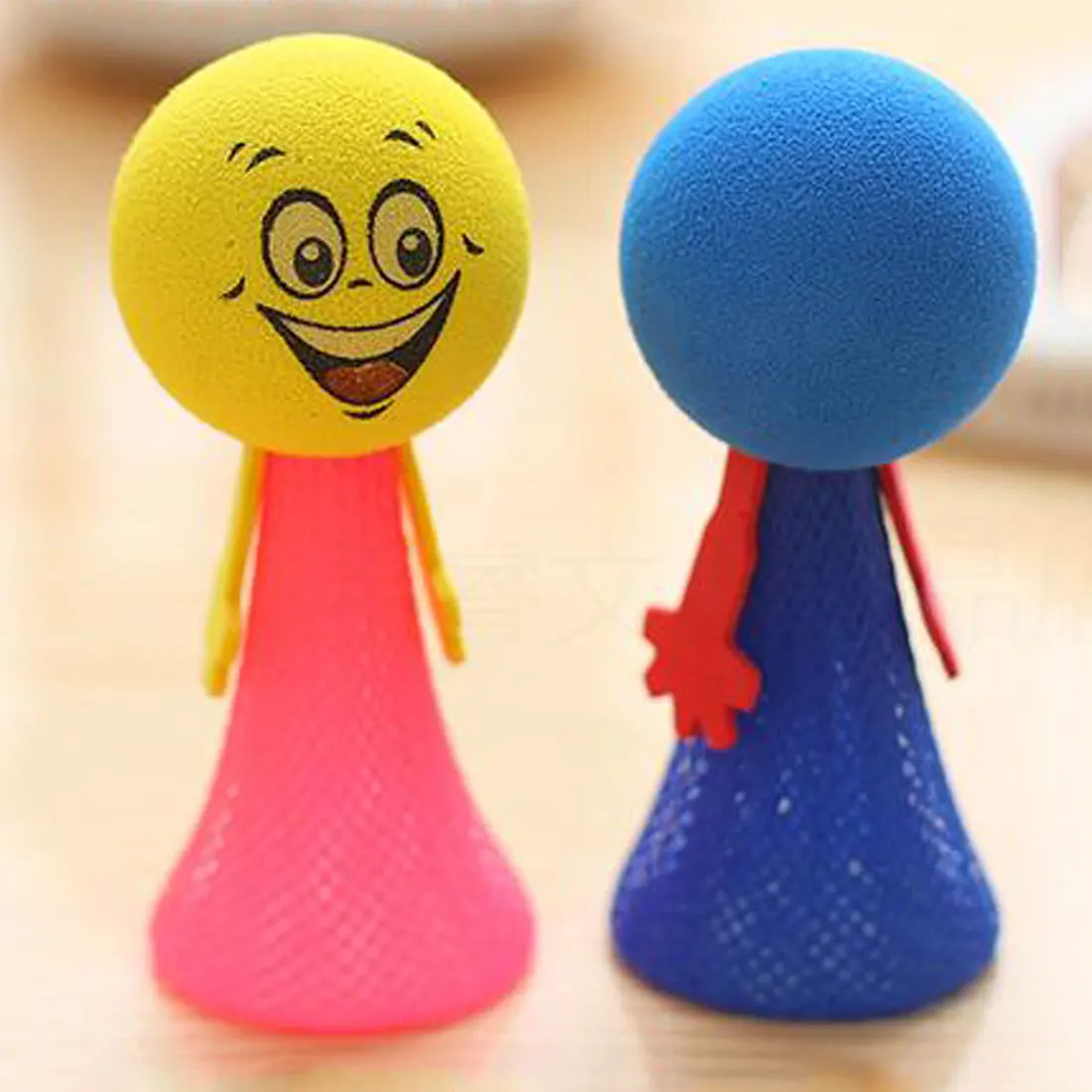 Novelty Bouncing Elf Toys for Children Squeeze Jumping Bounce elf Joke Toys for Kids Party Game Kindergarten Easter Present