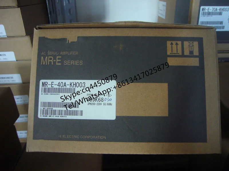 Новый и оригинальный сервопривод MR-E-40A-KH003 Сервоусилитель 1/3 фазы 200 ~ 230 В 50/60 Гц |