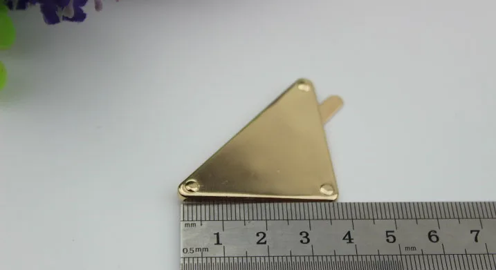 6pcs/lot Pale golden metal plate triangle brand bag decoration accessories hardware buttons female | Багаж и сумки