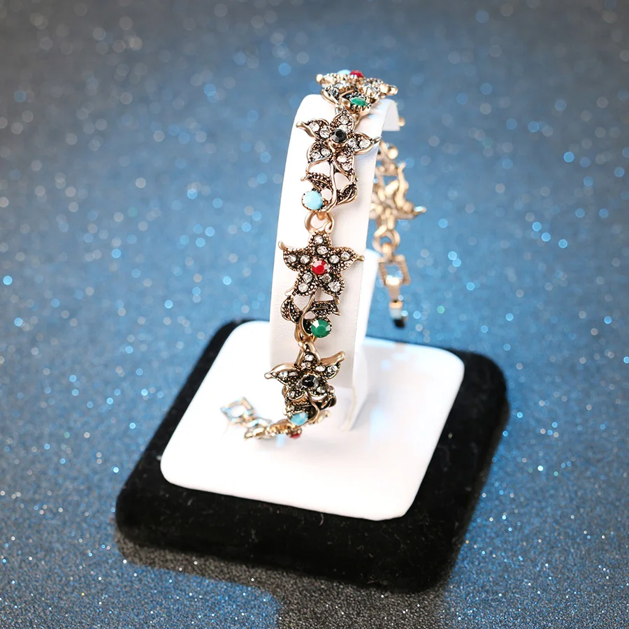 Женский винтажный браслет цветной золотой из смолы в богемном стиле с белыми