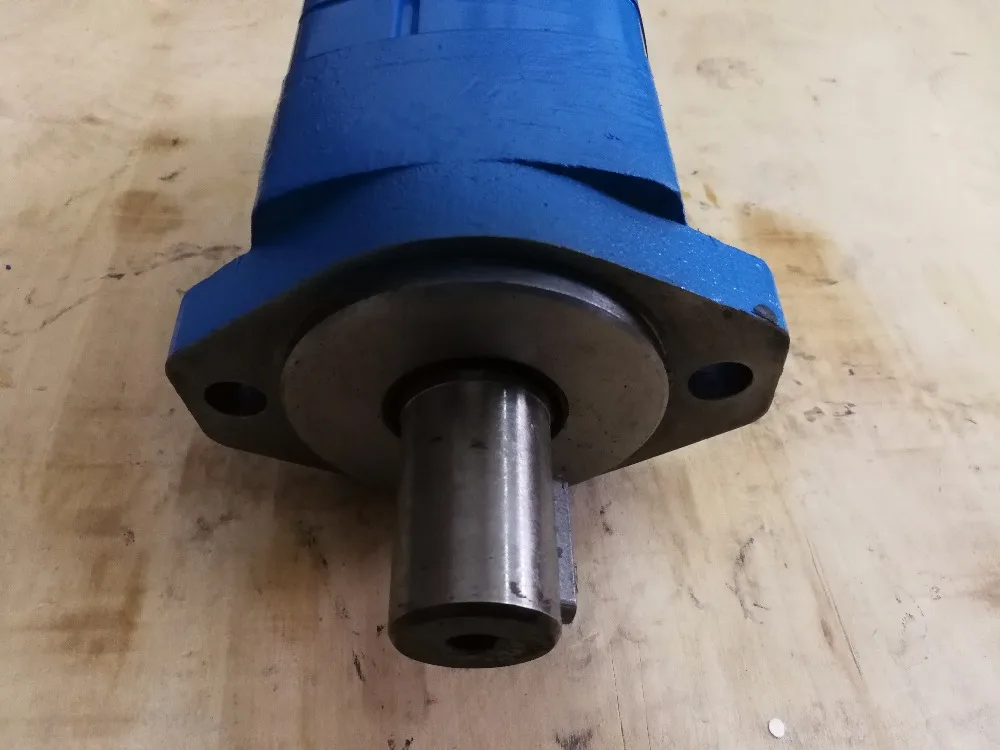 

2000 Series disc valve geroler motor 104-3155-006 Flange 106.4