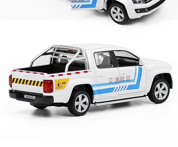Моделирование 1:30 Amarok 4 Открытый пикап модель грузовика, металлический звук и свет обратно в детский подарок игрушка, модель автомобиля