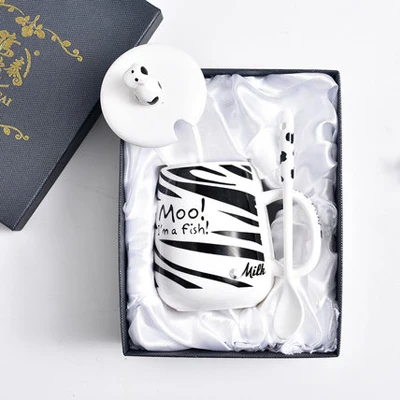 Gift box D Креативная Милая керамическая кружка, мультяшная чашка для молока, кофе, чая, кружка для студентов, пара кофейных чашек с крышкой, ложка, керамическая чашка, хорошие подарки - Цвет: Gift box D