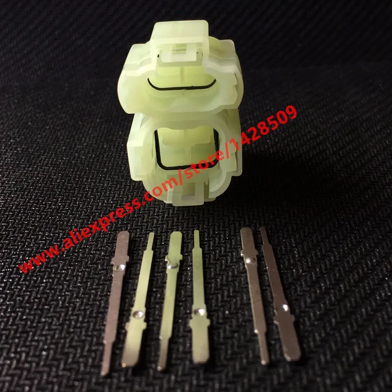 

1 Set Auto Cable Male Harness Connector 6 Pin Socket