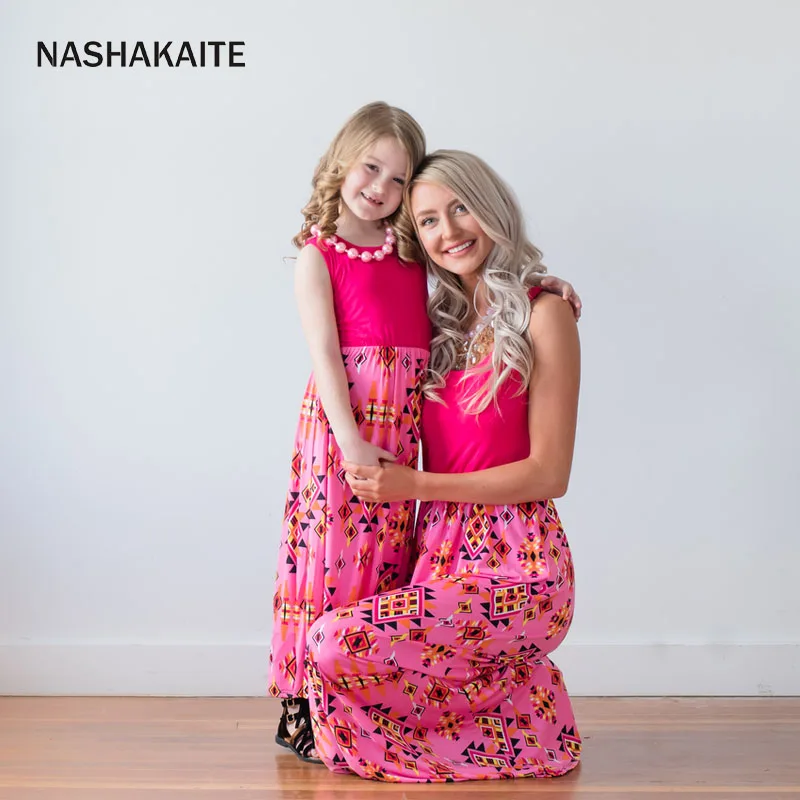 NASHAKAITE Распродажа по сниженным ценам, мать и дочь платья Мать и дочь, Высокая Талия Феникс Цветочный принт длинное платье для мамы и дочки семейная одежда - Цвет: Hot Pink
