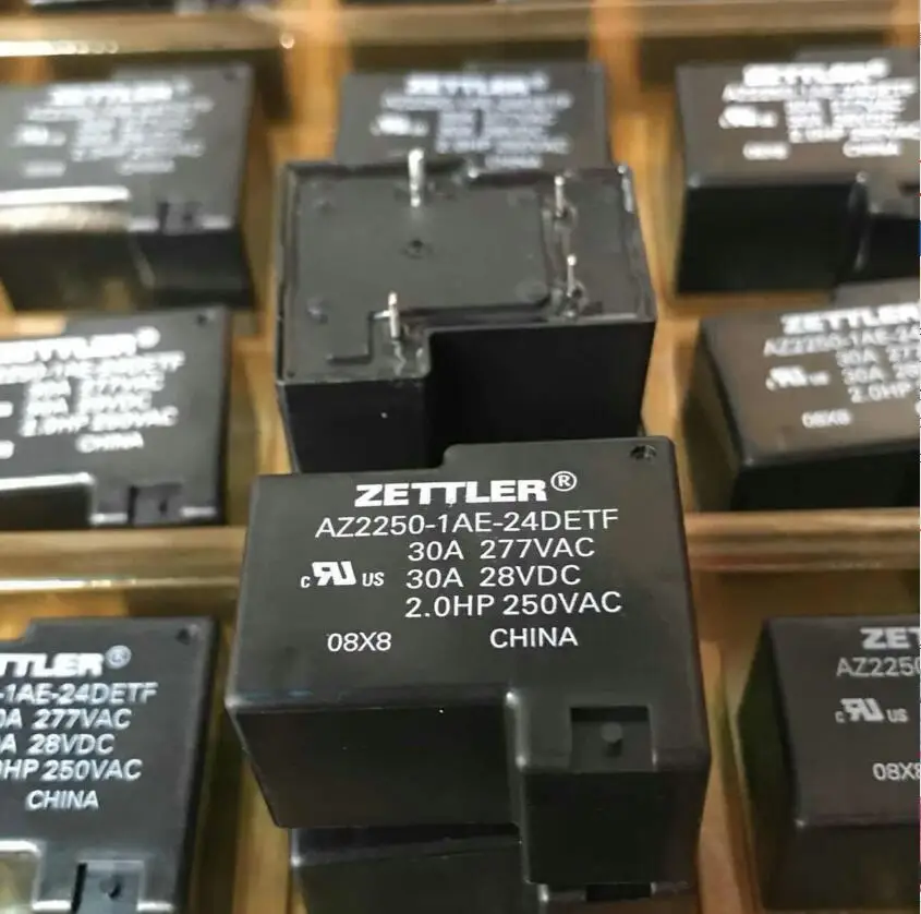 

Горячее новое реле AZ2550-1AE-24DETF 24 В DIP4